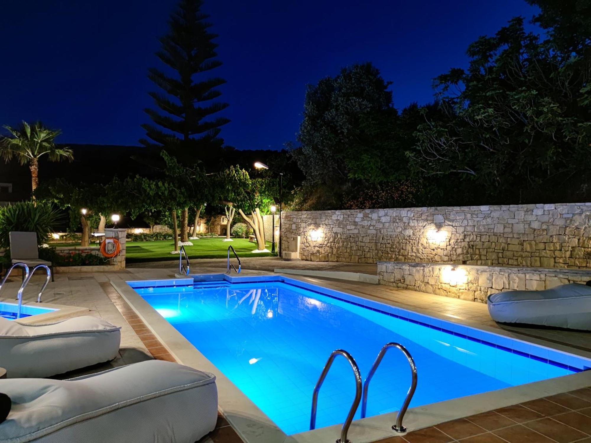 Kipo Paradiso Spa, Yoga & Gym Resort Kirianna 외부 사진