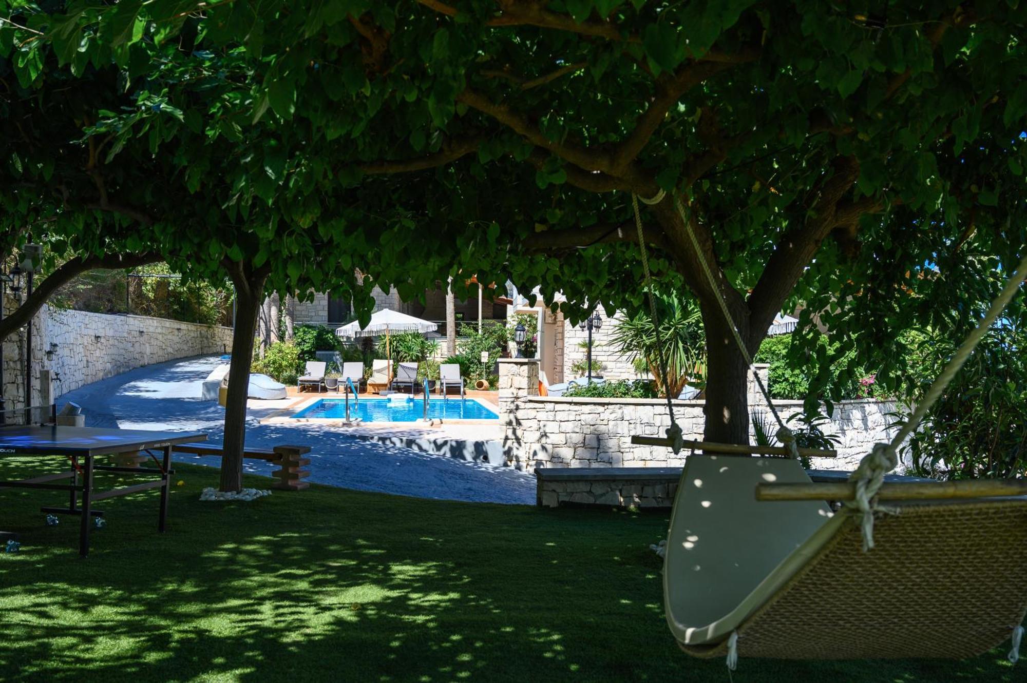 Kipo Paradiso Spa, Yoga & Gym Resort Kirianna 외부 사진